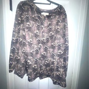 LOFT Plus size 14 Satiny Gray Floral Peplum Blouse